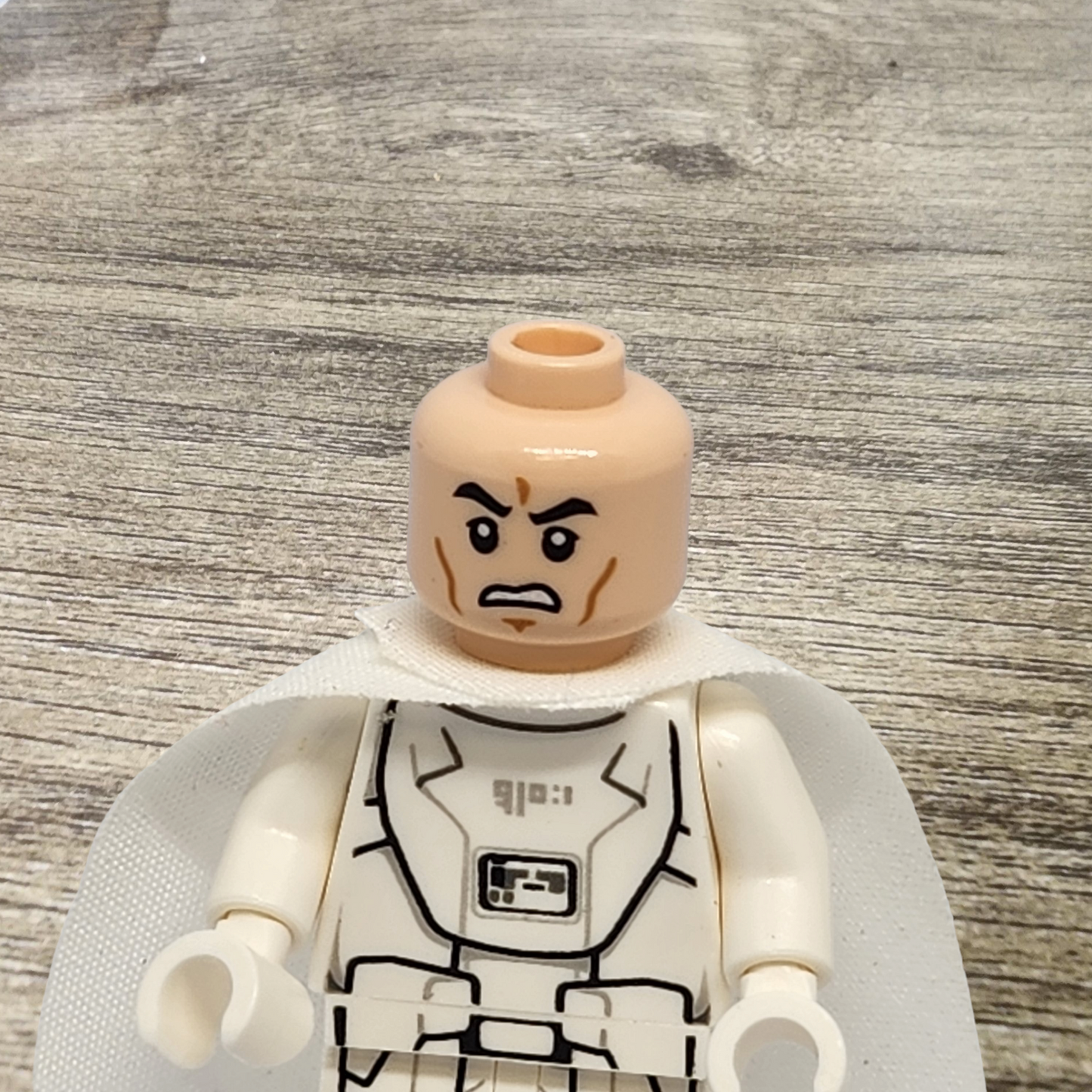 First Order Snowtrooper with Cape sw1053 Star Wars Minifigure Lego Episode 9