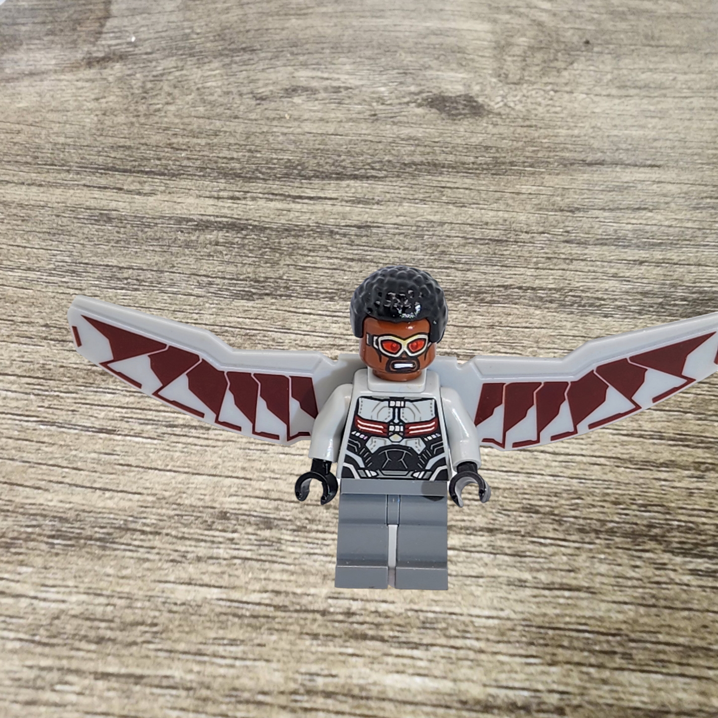 Falcon With Wings Minifigure Super Heroes sh261 Civil War