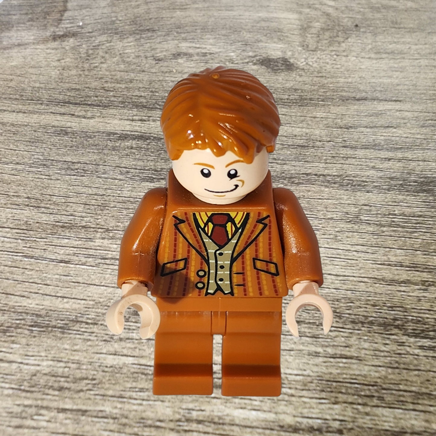 Fred / George Weasley Dark Orange Suit Lego Minifigure hp122 Harry Potter